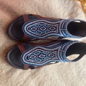 PIKOLINOS Beaded blue & white Sandals